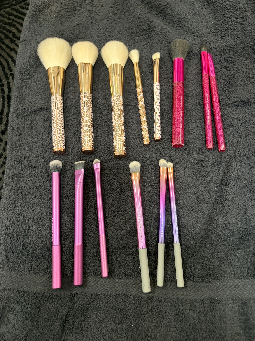 Tarte and Real Techniques Makeup Brushes